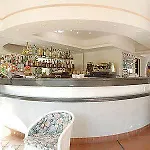 Riviera 3 Stelle Con Piscina Estiva Gratuita E Garage A Pagamento 호텔