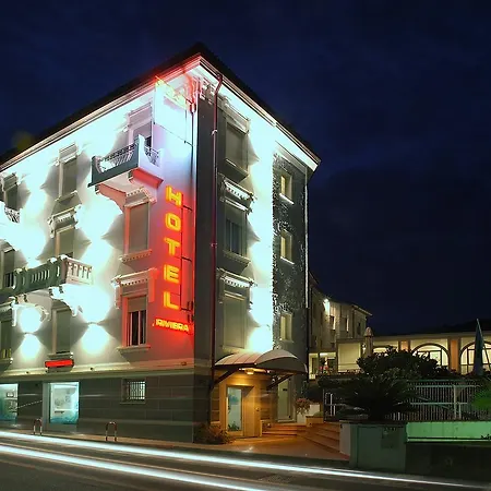 Riviera 3 Stelle Con Piscina Estiva Gratuita E Garage A Pagamento 3* Споторно
